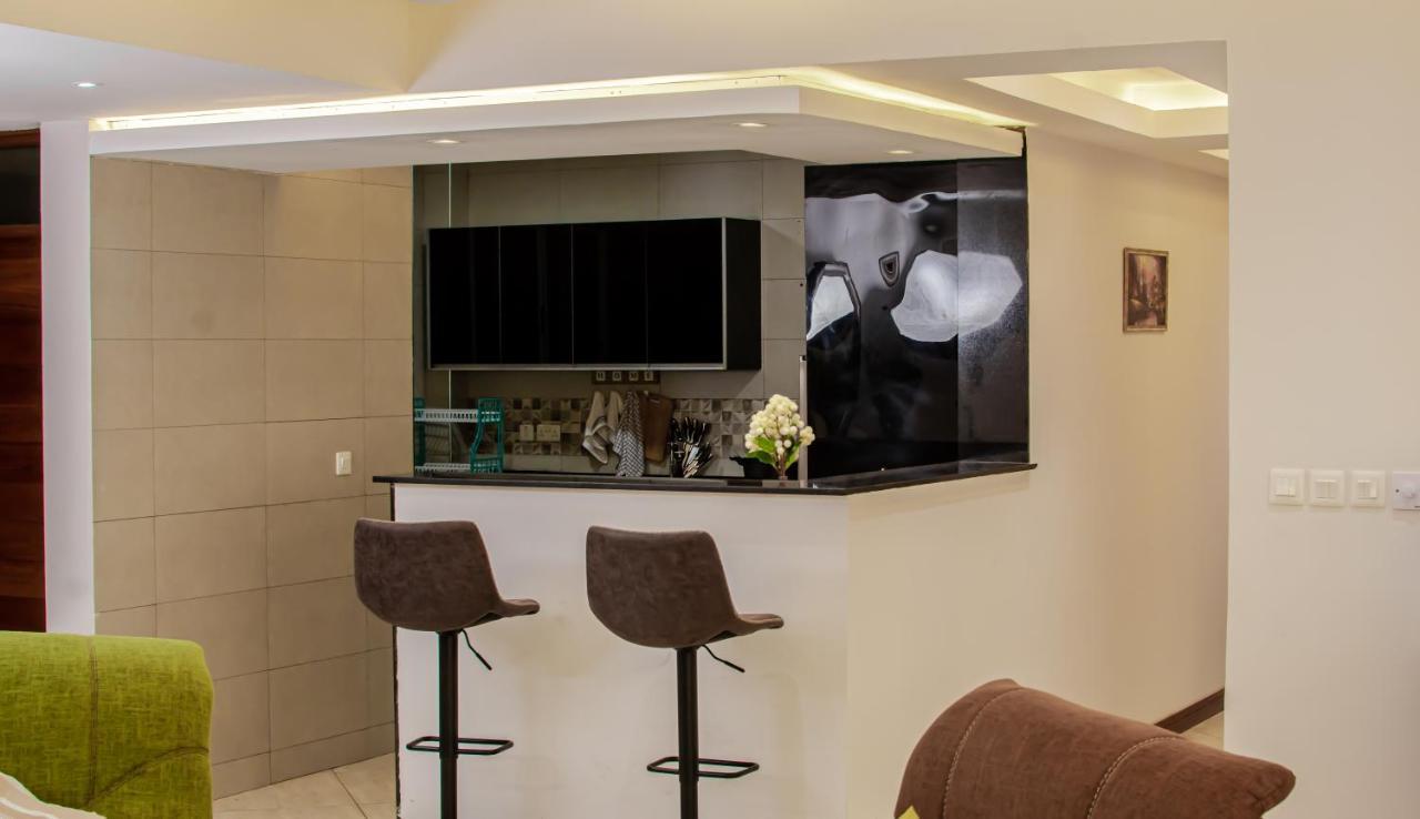 The Zanakri Homes Oceanfront Apartment *